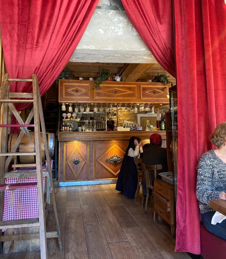 L auberge Des Canuts Lyon 5 me Arrondissement 69005 Les Bouchons L auberge Des Canuts Lyon 5 me Arrondissement 69005 Les Bouchons